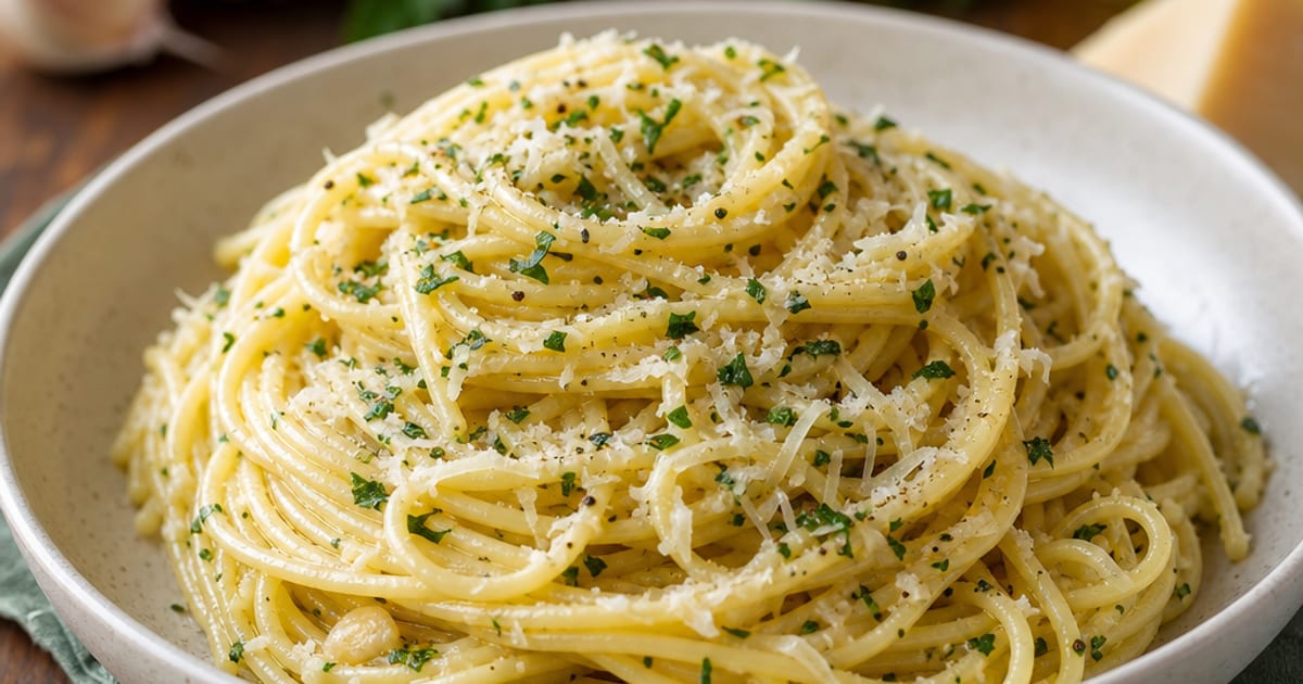 Pâtes à l’ail et au parmesan